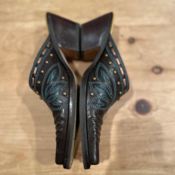 Cassandra Ray Brown Leather Blue Stitch Mules Slip on Booties Western Rodeo 7.5M - Picture 2 of 8
